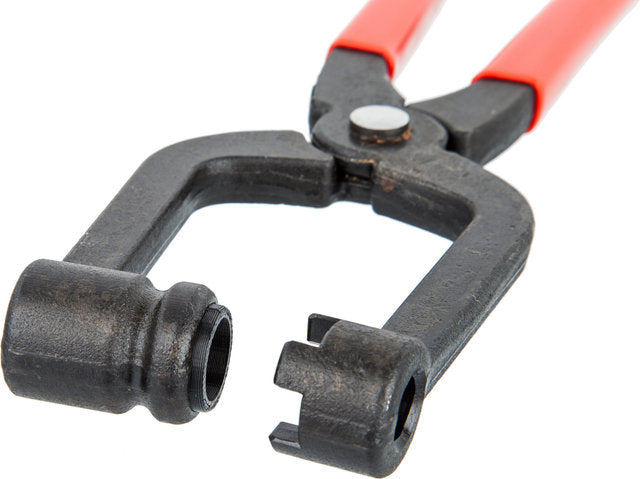 Load image into Gallery viewer, Cyclus tools chainring assembly pliers with bit-d for chainring bolts