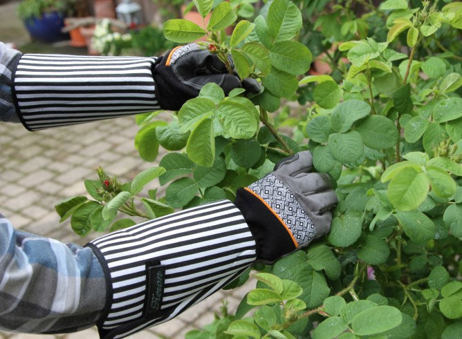 Afbeelding laden in galerijviewer, Keron producten rozen brandnetelhandschoen mt10xl rosegarden lange manchet