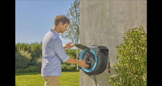 Load image into Gallery viewer, Gardena wandslangenbox powerroll xl p4a set