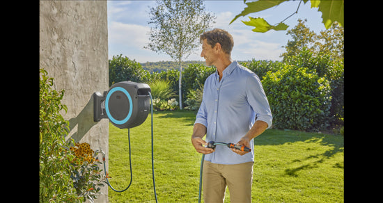 Load image into Gallery viewer, Gardena wandslangenbox powerroll xxl p4a set