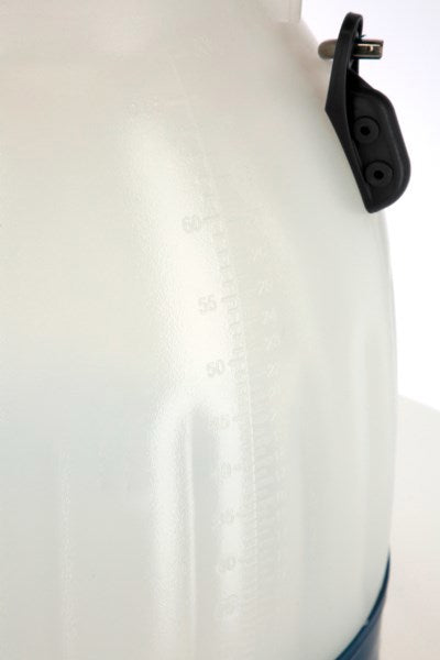 Load image into Gallery viewer, Kerbl melkemmer semi transparant blauw 30 liter
