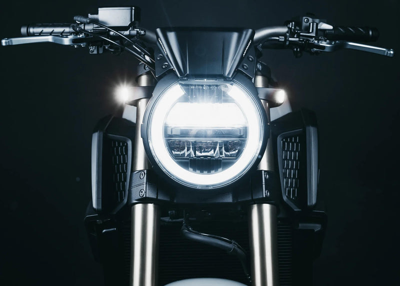Load image into Gallery viewer, Motoism gabelschellen-led-blinker type three fork clamp mi turn signals ho cb650 cb1