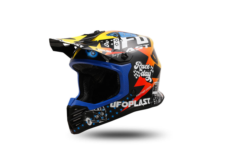 Cargue la imagen en el visor de la galería, Ufo plast kinder crosshelm korey , uitneembaar helmet ufo plst korey l blue yellow