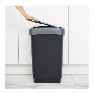ギャラリービューアに画像をロードする, Rotho twist afvalbak met swingdesksel 50l - zwart zilver - bpa-vrij - incl 6 sticker voor diverse afvalstromen