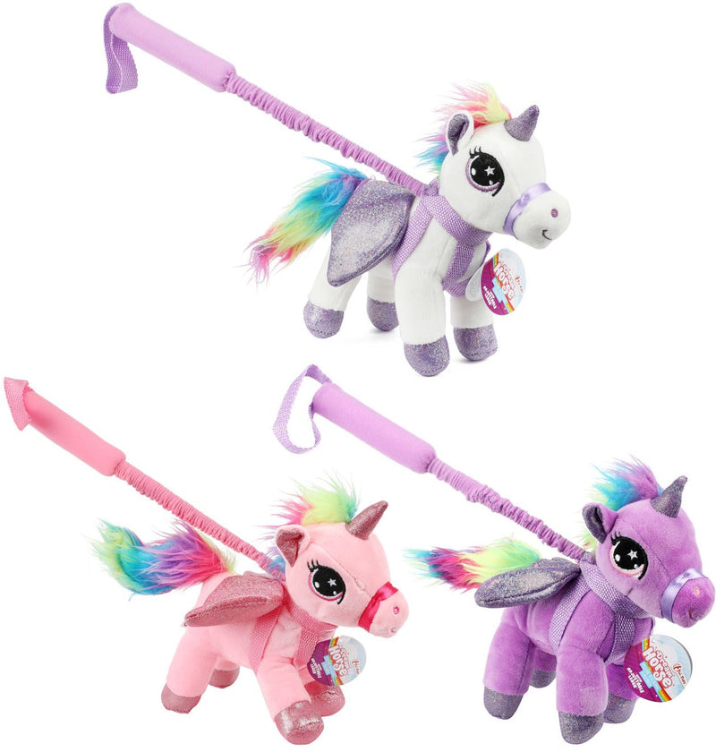 Afbeelding laden in galerijviewer, Toi-toys eenhoorn knuffel met loopstok assorti