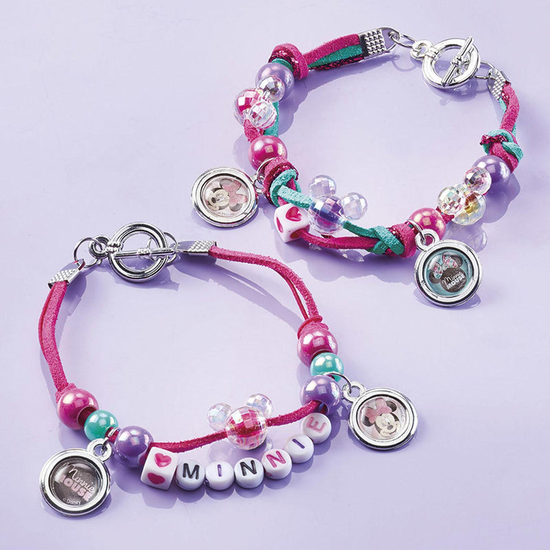 Load image into Gallery viewer, Totum Minnie Mouse - Letter Charm Armbandjes