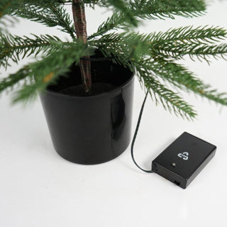 Laden Sie das Bild in Galerie -Viewer, Kerstboom met led 60 cm