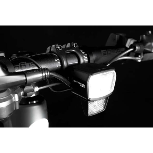Load image into Gallery viewer, Trelock koplamp Lighthammer LS 890-T ZL 410 E-b 12v DC 100