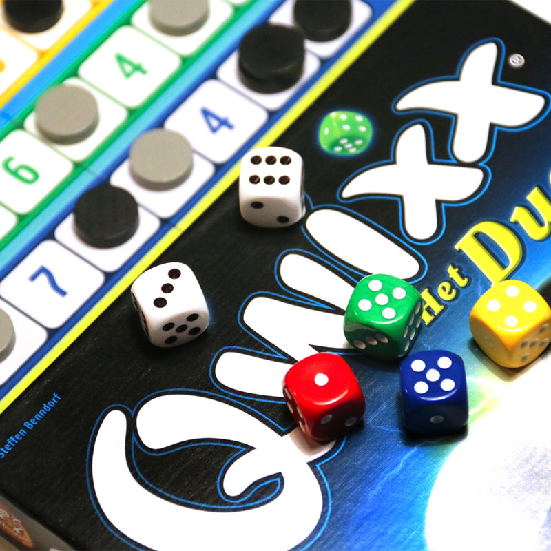 Load image into Gallery viewer, White goblin games qwixx het duel dobbelspel (nederlands, 2 spelers, 15 minuten, vanaf 8 jaar)