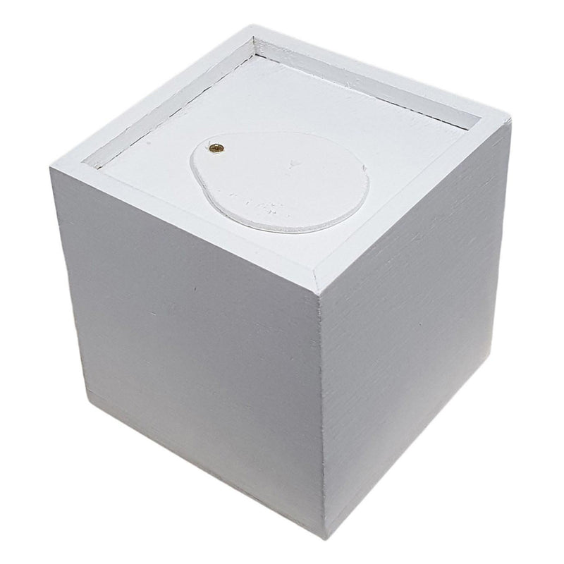 Afbeelding laden in galerijviewer, Creativ company houten spaarpot vierkant - wit - l 8,7 cm x b 8,5 cm x h 8,6 cm