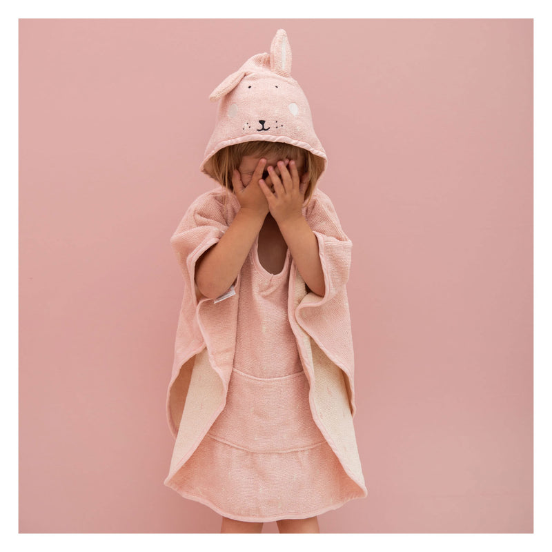 Afbeelding laden in galerijviewer, Trixie poncho - mrs. rabbit - 100% biologisch katoen - badcape kind met capuchon - met leuke details