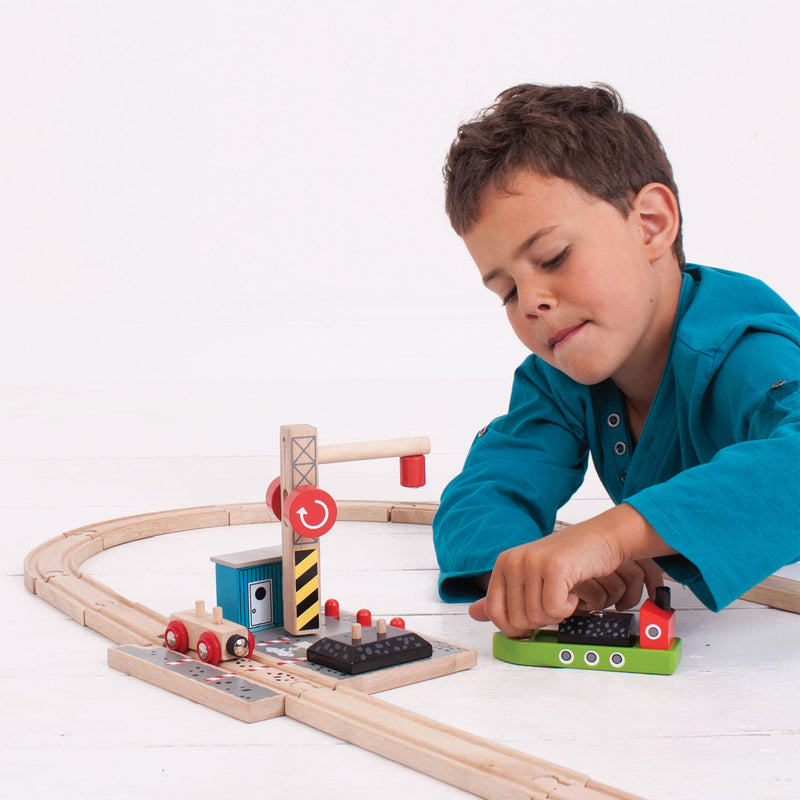 Load image into Gallery viewer, Bigjigs Houten Rails Laadstation Steenkool