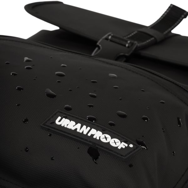 Load image into Gallery viewer, Urbanproof urban proof cargo backpack rugtas 20l zwart recycled