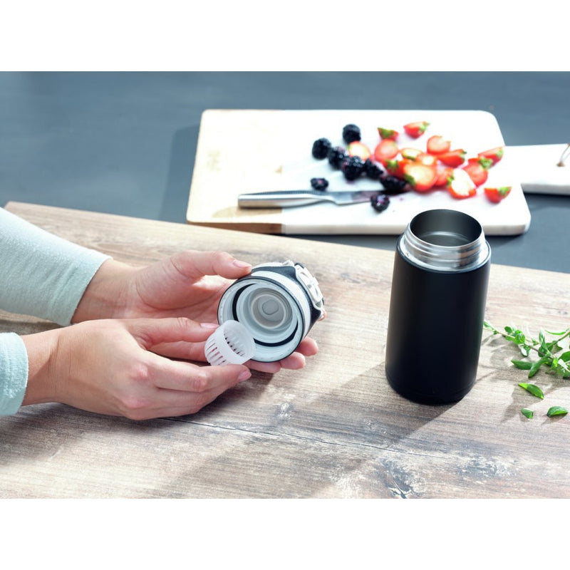 Load image into Gallery viewer, Leifheit 3243 flip isoleerbeker 350 ml zwart