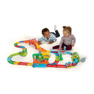 Afbeelding laden in galerijviewer, Vtech toet toet avonturen treinset + lucas locomotief