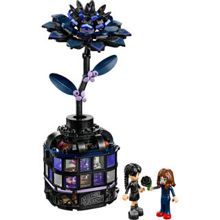 Afbeelding laden in galerijviewer, Lego ® wednesday zwarte dahlia - 76784