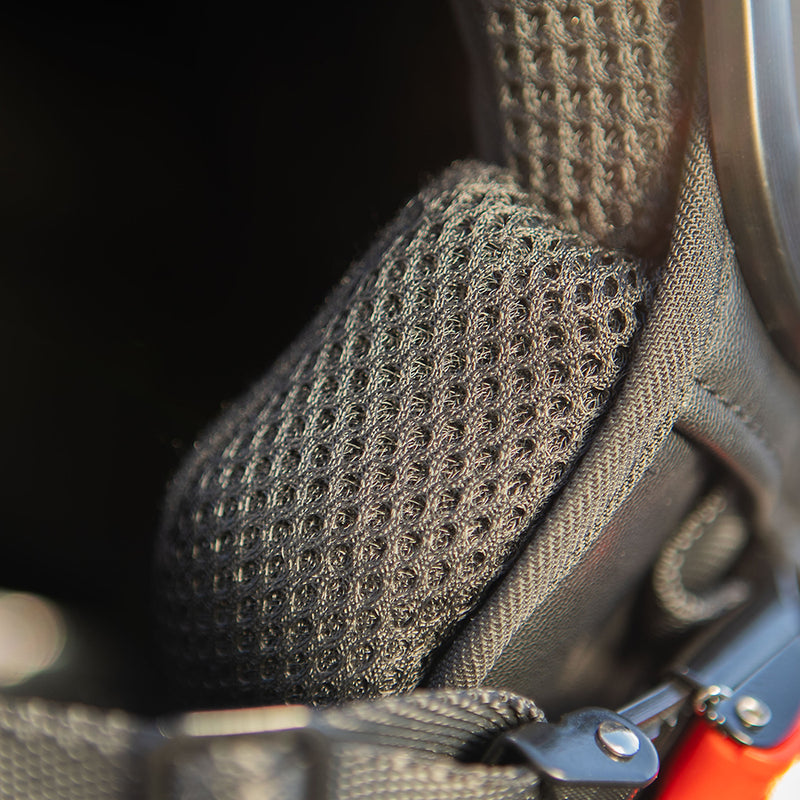 Load image into Gallery viewer, Pro-Tect Protect urban helm s voor scooter en fiets ece keurmerk zwart