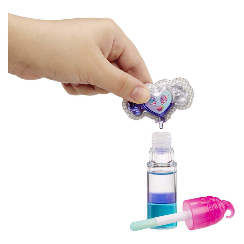 Load image into Gallery viewer, Mga entertainment yummiland lipgloss pop mystery flavor combo