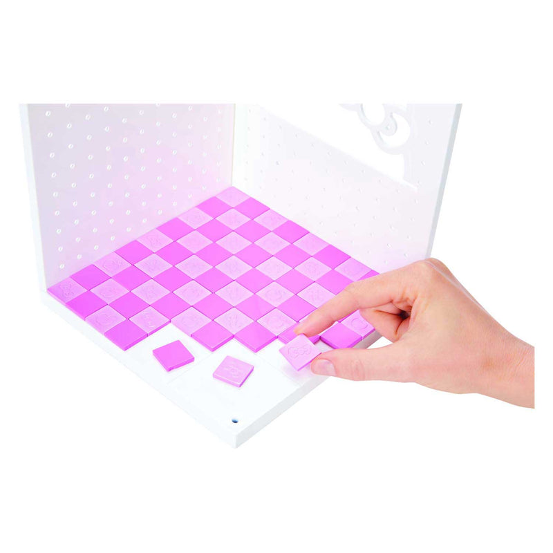Afbeelding laden in galerijviewer, Miniverse make it mini spaces™ hello kitty® - knutselset - bouwpakket- maak je eigen mini hello kitty bakkerij