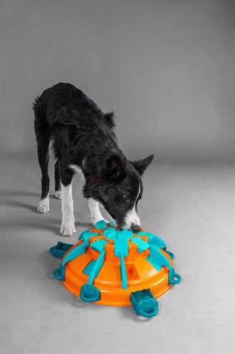 Load image into Gallery viewer, Nina ottosson tower of treats oranje blauw