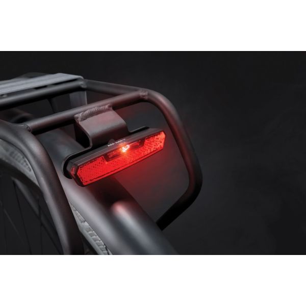 Afbeelding laden in galerijviewer, Axa dragerachterlicht juno dynamo steady 50 mm - rood