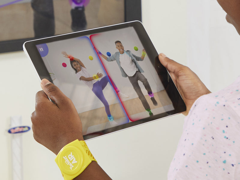Load image into Gallery viewer, Hasbro twister air