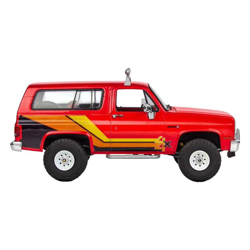 Load image into Gallery viewer, Revell modelbouwpakket - '85 gmc jimmy high roller 1:25