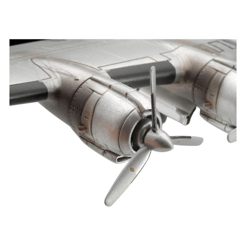 Afbeelding laden in galerijviewer, Revell modelbouwpakket vliegtuigen - 03745 lockheed l.1049g super constellation - lufthansa 100 - duits passagiersvliegtuig plastic - 1:144 - modelbouw