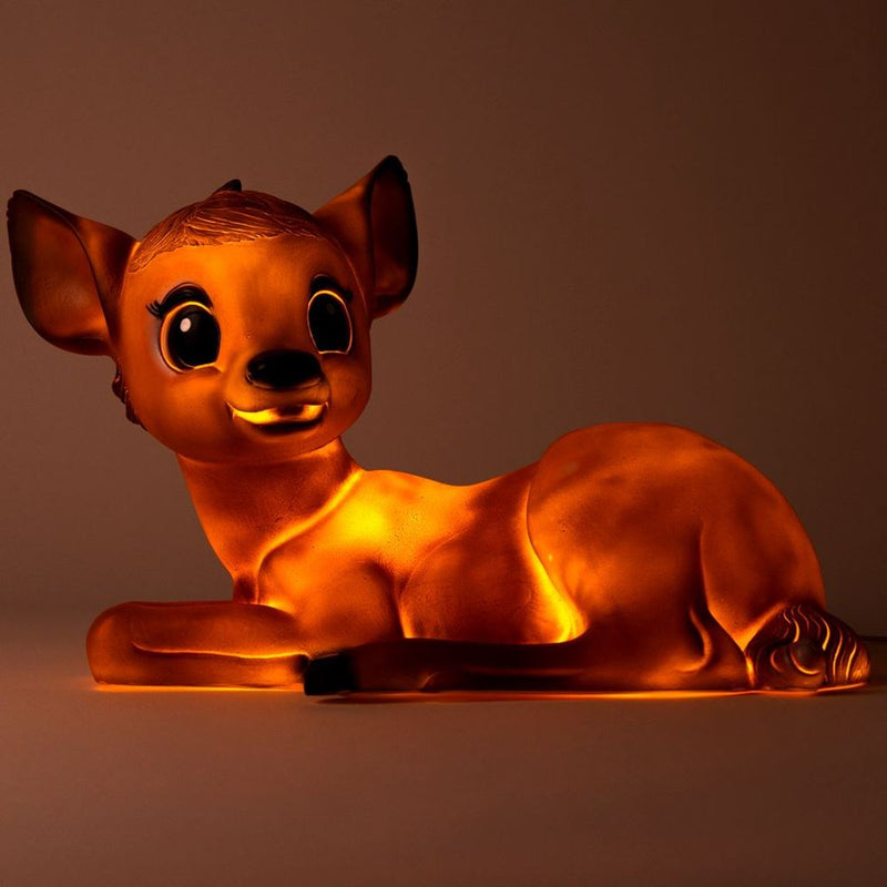 ギャラリービューアに画像をロードする, Egmont lamp hert liggend. 40x17x30