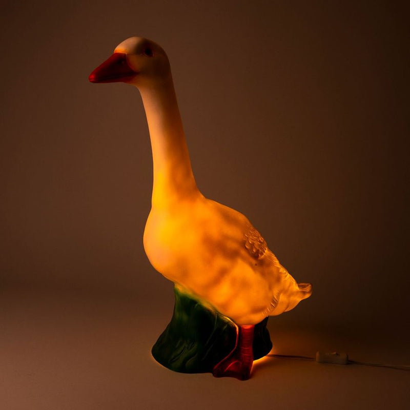 Cargue la imagen en el visor de la galería, Egmont lamp gans. 37x23x60 cm. 0+