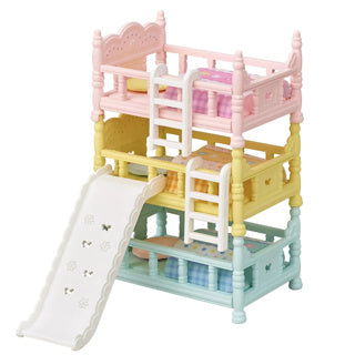 Laden Sie das Bild in Galerie -Viewer, Epoch sylvanian families stapelbed voor drie