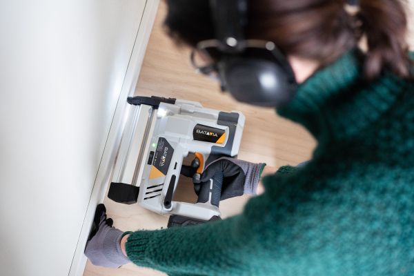 Load image into Gallery viewer, Batavia maxxpack 18v accu niet spijkerpistool 18ga body