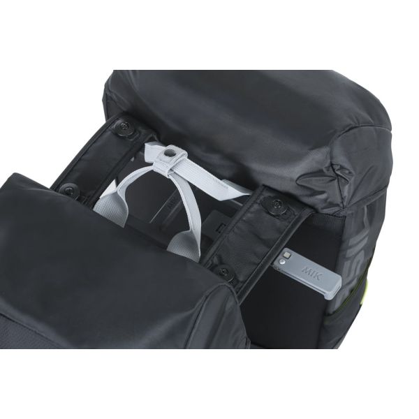 Load image into Gallery viewer, Basil dubbele fietstas miles 34 liter 13 x 26 x 35 cm (2x) - zwart lime