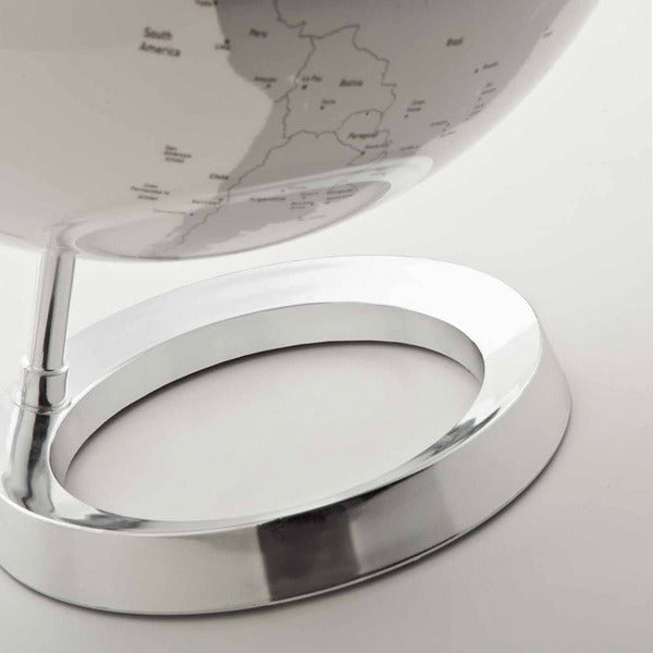Load image into Gallery viewer, Atmosphere nr-0331f7ns-gb globe bright chrome 30cm diameter kunststof voet engelstalig