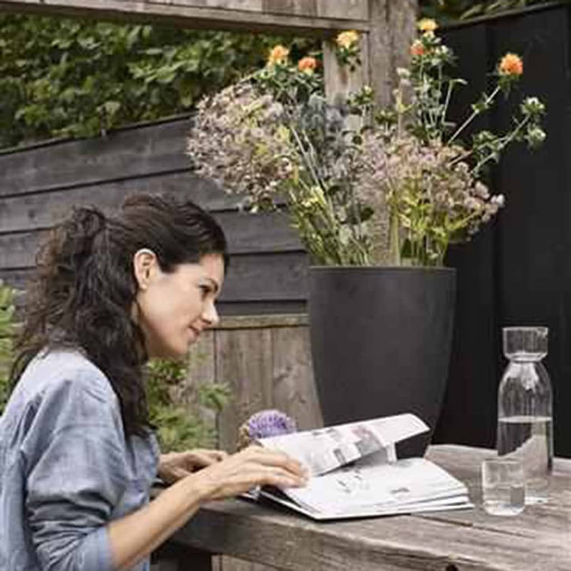 Load image into Gallery viewer, Capi Capi Bloempot Urban Smooth elegant laag 26x36 cm zwart KBL781