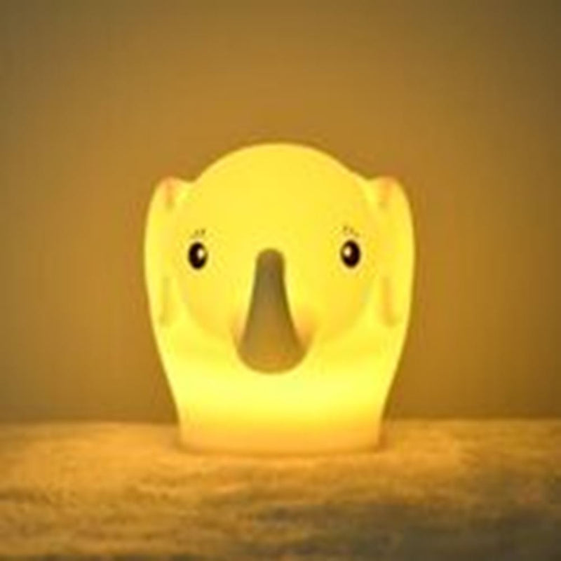 Laden Sie das Bild in Galerie -Viewer, Nachtlamp silicone olifant. 1+