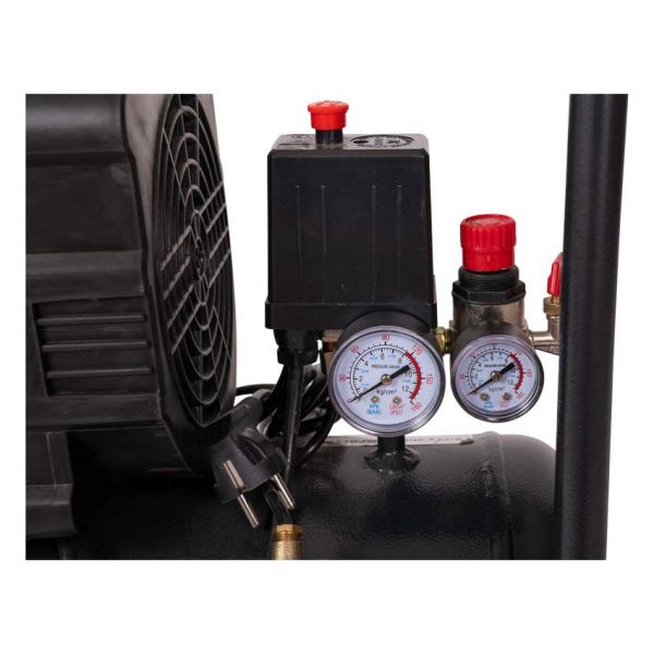 Load image into Gallery viewer, Compressor 24 liter 2 kw
