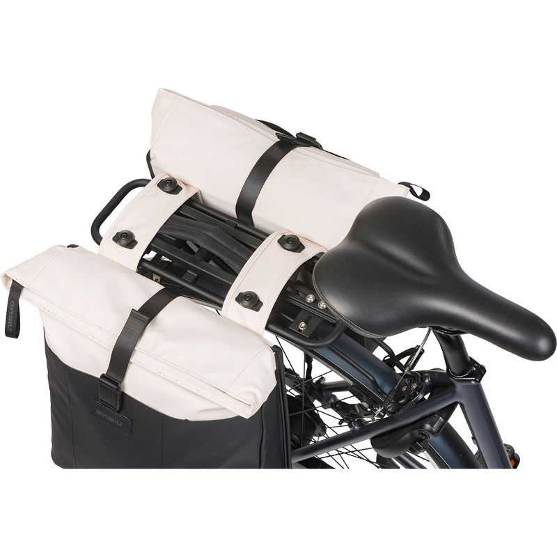 Load image into Gallery viewer, Basil dubbele fietstas vive mik 28-35l 14 x 30 x 38 cm - wit zwart