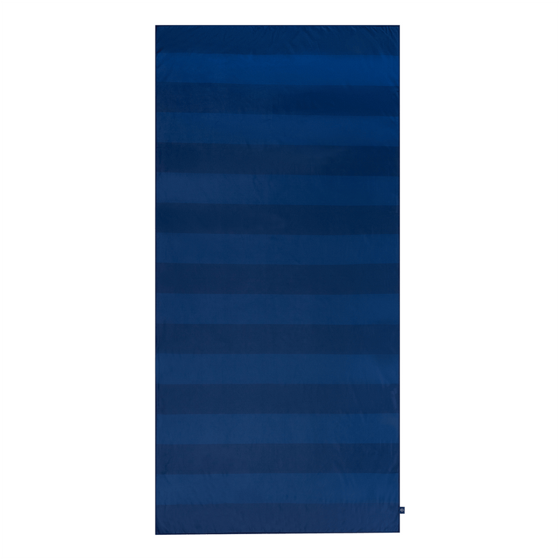 Laden Sie das Bild in Galerie -Viewer, Vibrant stripes | blauwe microvezel handdoek 180 x 90 cm