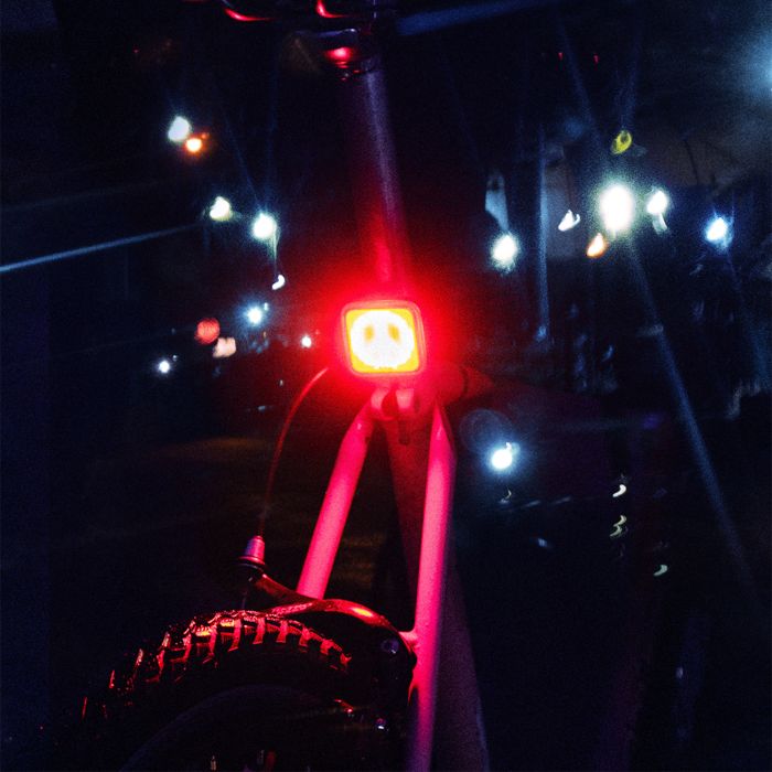 Chargez l'image dans la visionneuse de la galerie, Knog blinder rear - peace - black