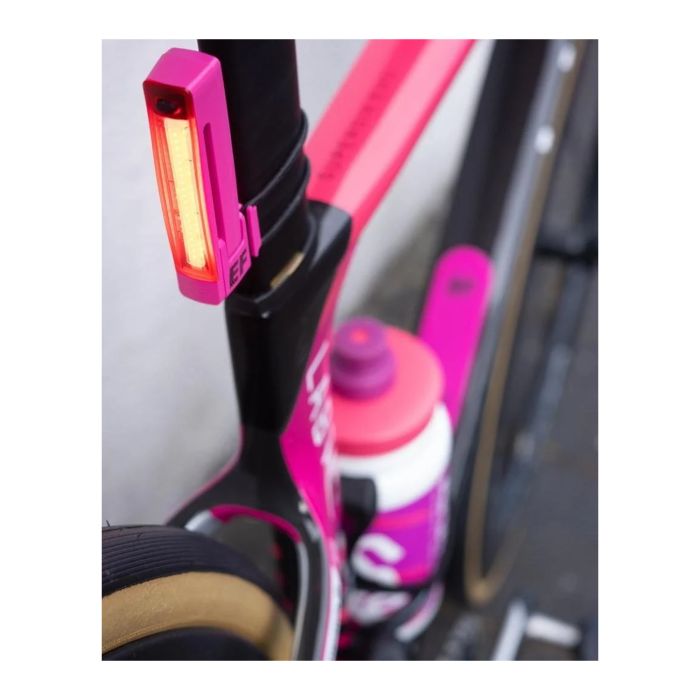 Afbeelding laden in galerijviewer, Knog plus rear limited - e.f. pro cycling pink