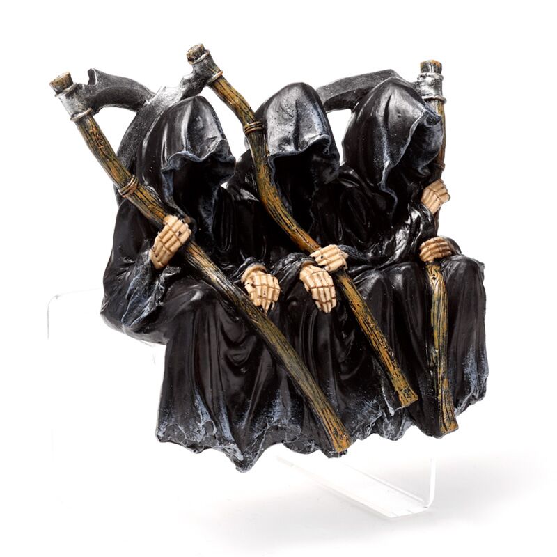Laden Sie das Bild in Galerie -Viewer, The reaper of death zittend op bank