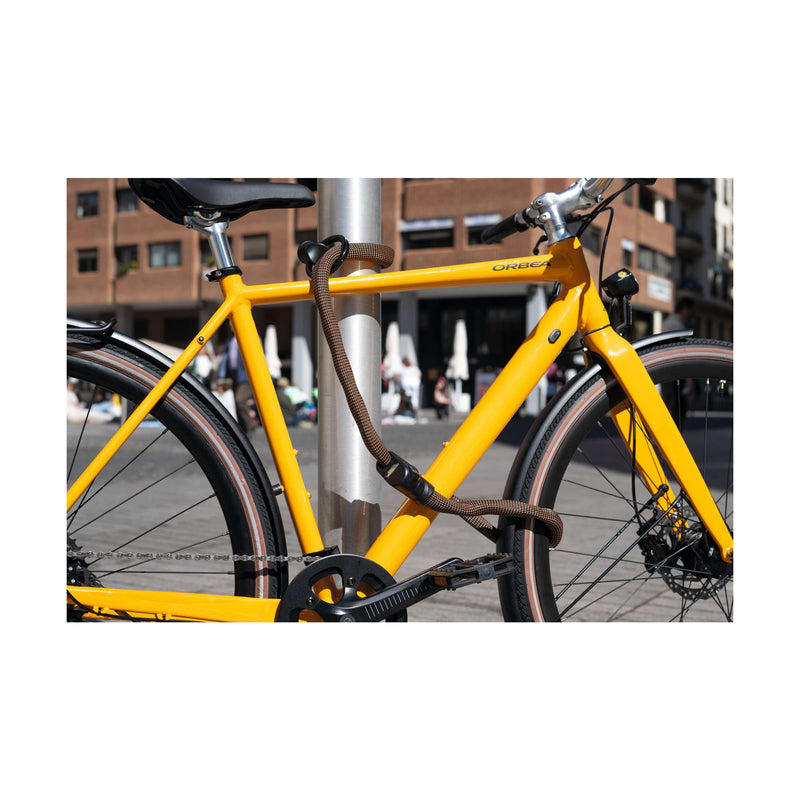 Afbeelding laden in galerijviewer, Abus fietsslot kettingslot - infinity loop 1806 - security level 6 - oranje - 140 cm - geschikt voor elektrische fietsen en stadsfietsen