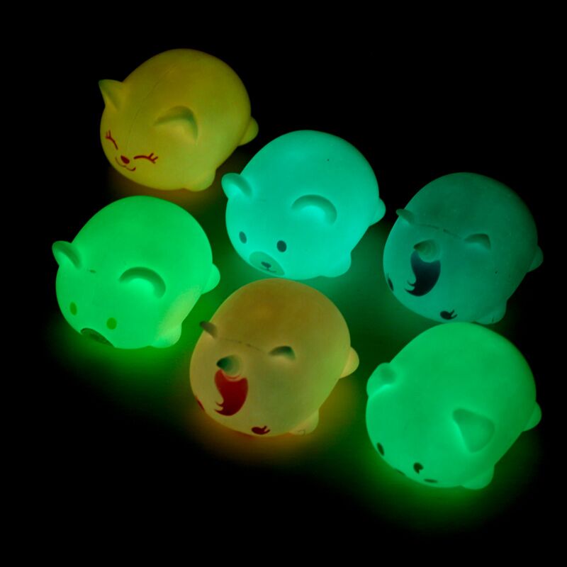 Laden Sie das Bild in Galerie -Viewer, Stretch glow-in-the-dark kat speelgoed