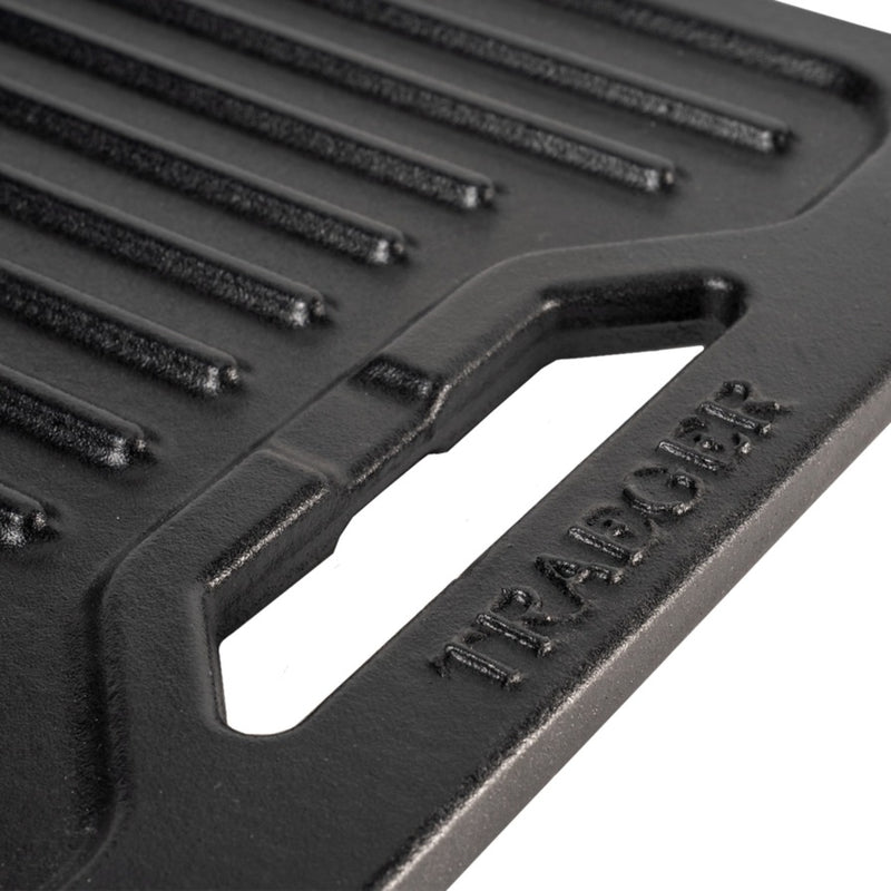 Load image into Gallery viewer, Traeger ModiFIRE Reversible Cast Iron Griddle