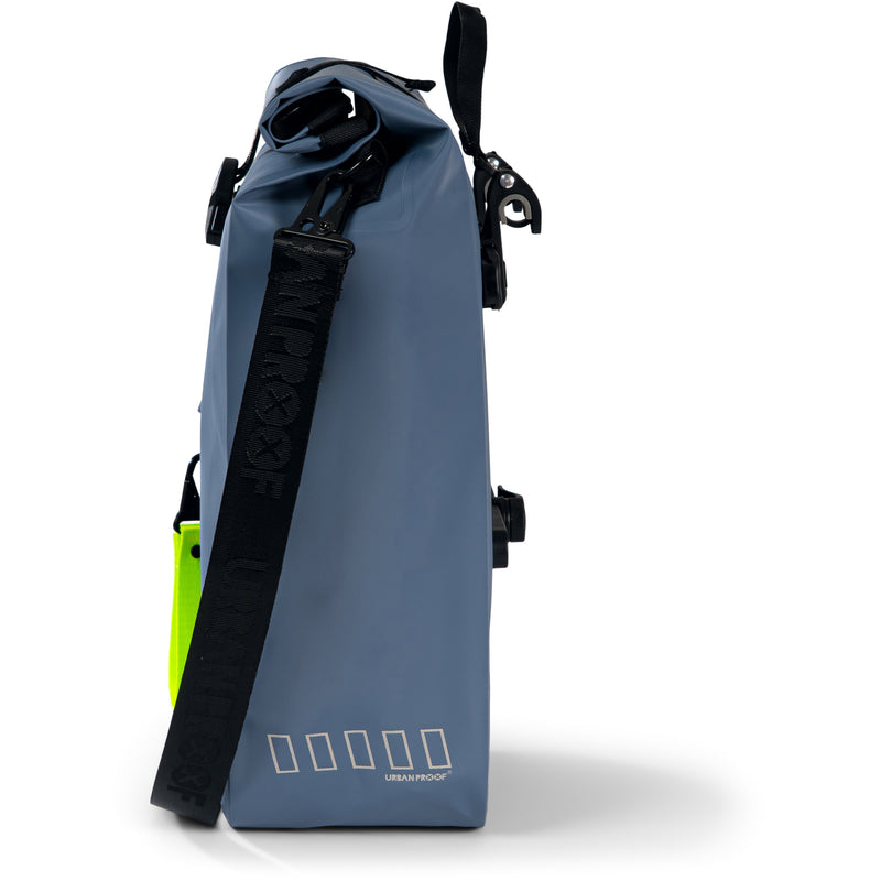 Cargue la imagen en el visor de la galería, Urbanproof urban proof single storm tas 20l blauw recycled