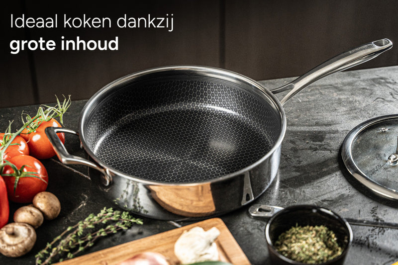 Load image into Gallery viewer, Arbaer hapjespan inductie ø 28 cm met honingraat anti-aanbaklaag met deksel