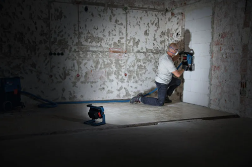 Load image into Gallery viewer, Bosch blauw gli 18v-5000 professional bouwlamp - 06019p5100