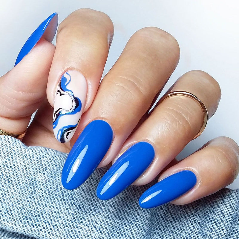 Load image into Gallery viewer, Claresa uv led gellak 5ml blue 710 take me to the river