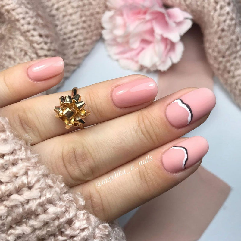 Load image into Gallery viewer, Claresa rubber base coat 5ml 10